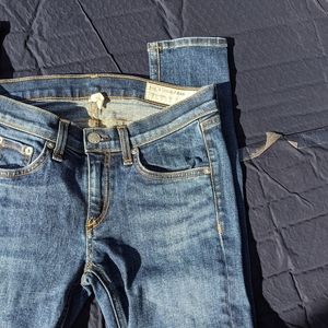 Rag and Bone Skinny Jeans Sz 26
